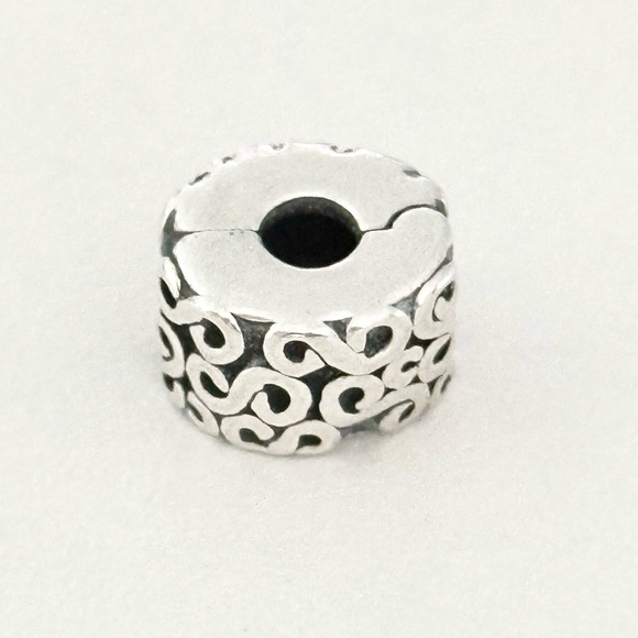 Pandora S Swirl Filigree Sterling Silver Retired Clip Bead Charm - Picture 2 of 7